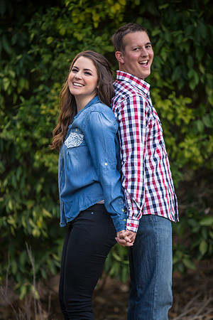 Southern California Engagement with nature in fall Photos in Fallbrook, San Diego by Temecula Winery Wedding Photographer, Sarah & Shawn
