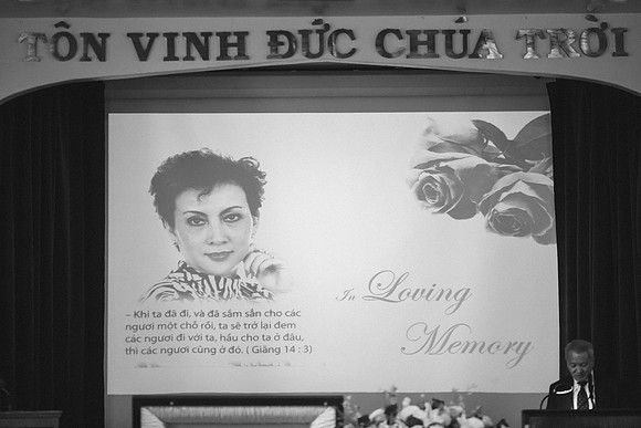 TL's Mom Funeral - B&W-91