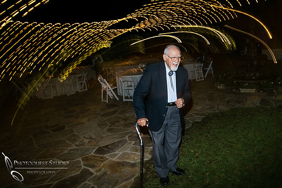 Wedding dancing photo at Lake Oak Meadows, Temecula Winery by Photographer of Photoquest Studio