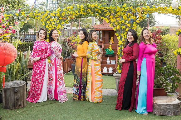 lunar new year viet tet photo orange county los angeles temecula riverside wedding photographer (7)