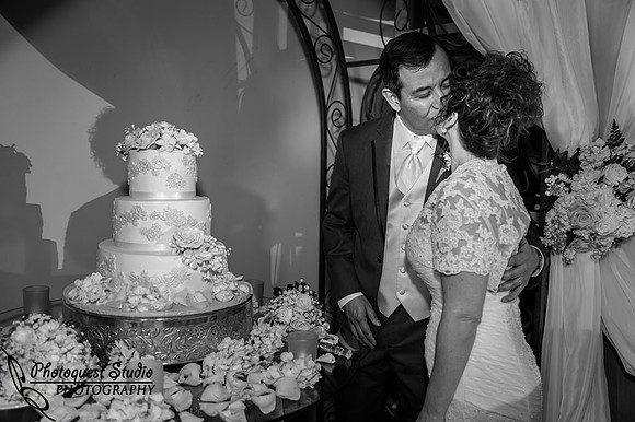 Wedding Photos at Ponte Temecula Winery