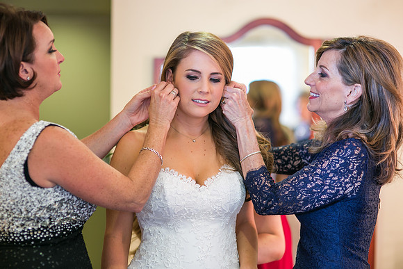 Beautiful wedding at Wiens Family Cellars Temecula Winery - Sarah & Shawn