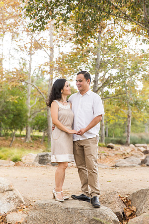 outdoor family photo in irvine by orange county wedding photographer tram bill (69)