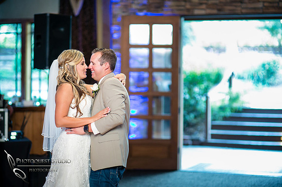 Wedding at Longshadow Ranch Winery by Temecula Wedding Photographer (55)