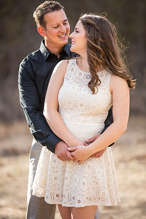 Southern California Engagement with nature in fall Photos in Fallbrook, San Diego by Temecula Winery Wedding Photographer, Sarah & Shawn