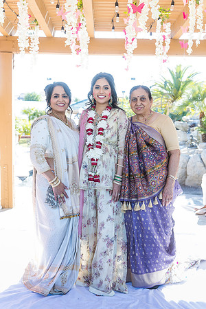 beautiful indian family little butterfly babyshower pooja parth-374