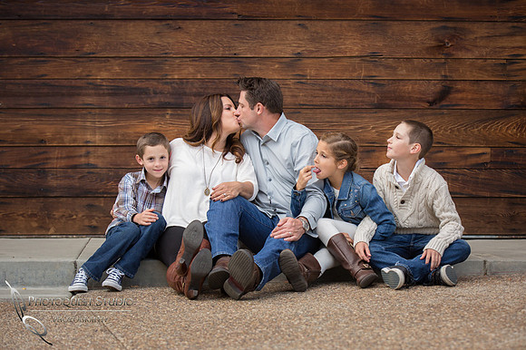 Temecula Family Photographers at Temecula Old Town, Temecula wedding Photography Studio, The Hansen