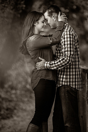 Southern California Engagement with nature in fall Photos in Fallbrook, San Diego by Temecula Winery Wedding Photographer, Sarah & Shawn