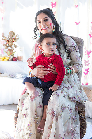 beautiful indian family little butterfly babyshower pooja parth-367