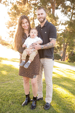 Family Photo in Dana Point by Wedding Photographer in Temecula, Fallbrook, Parris & Derek-5