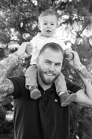 Family Photo in Dana Point by Wedding Photographer in Temecula, Fallbrook, Parris & Derek-138
