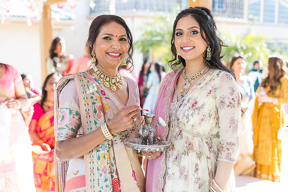beautiful indian family little butterfly babyshower pooja parth-221