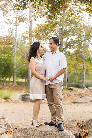 outdoor family photo in irvine by orange county wedding photographer tram bill (70)