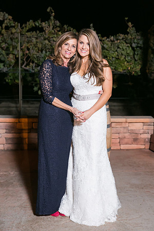 Beautiful wedding at Wiens Family Cellars Temecula Winery - Sarah & Shawn