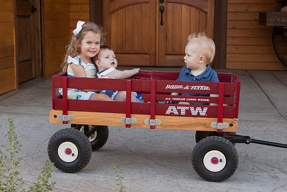 Menifee Family Photographer at Longshadow Ranch, Temecula Valley Winery