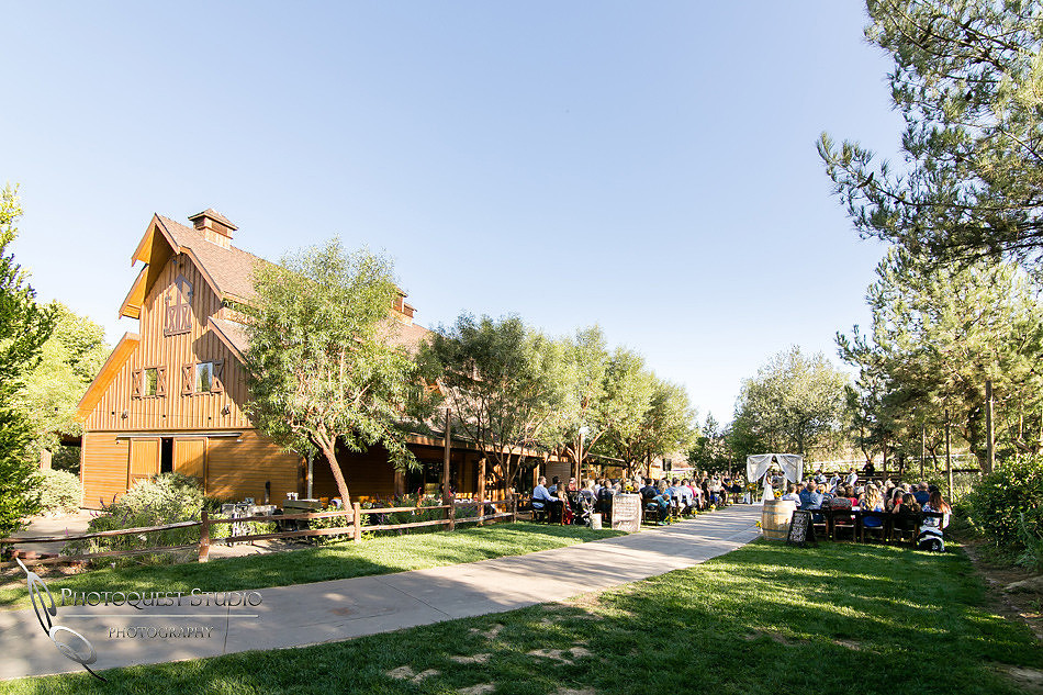Wedding ceremony at Longshadow Ranch Winery by Temecula Wedding Photographer
