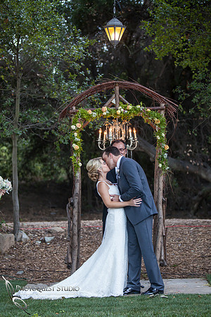 Lauren & Brett Wedding at Temecula Creek Inn byTemecula Wedding Photographers of Photoquest Studio.