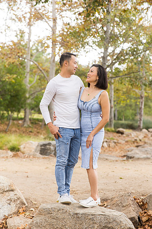 outdoor family photo in irvine by orange county wedding photographer tram bill (90)