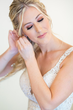 Wedding Photo at Lake Oak Meadows by Temecula Wedding Photographer - Lindsey & Kyle-233