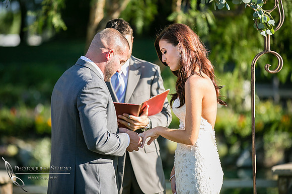 Wedding photo at Lake Oak Meadows, Temecula Winery by Photographer of Photoquest Studio