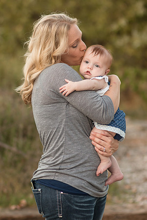 Menifee Family Photographer at Longshadow Ranch, Temecula Valley Winery