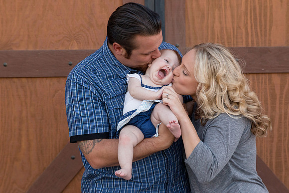 Menifee Family Photographer at Longshadow Ranch, Temecula Valley Winery
