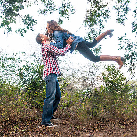 Southern California Engagement with nature in fall Photos in Fallbrook, San Diego by Temecula Winery Wedding Photographer, Sarah & Shawn