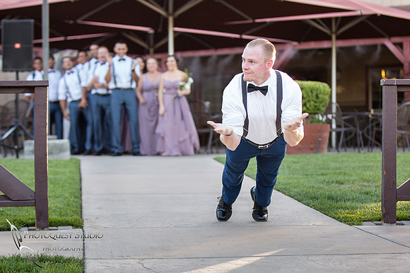 Popup pushup at wedding