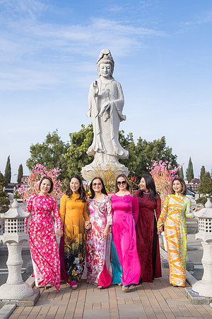 lunar new year viet tet photo orange county los angeles temecula riverside wedding photographer (21)