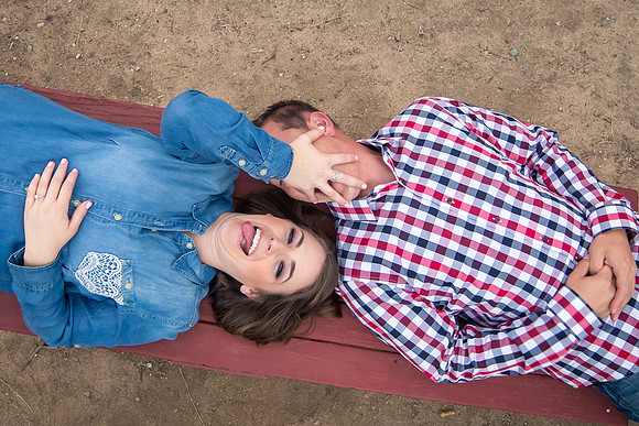 Southern California Engagement with nature in fall Photos in Fallbrook, San Diego by Temecula Winery Wedding Photographer, Sarah & Shawn