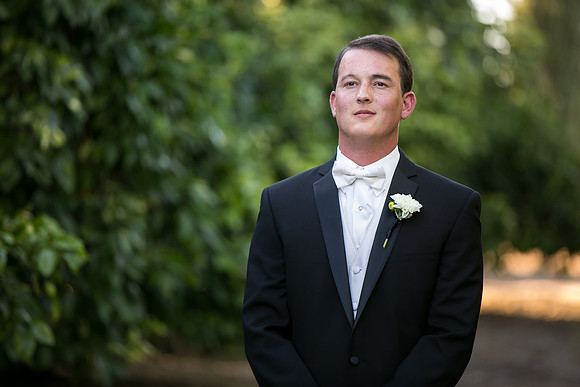 Beautiful wedding at Wiens Family Cellars Temecula Winery - Sarah & Shawn