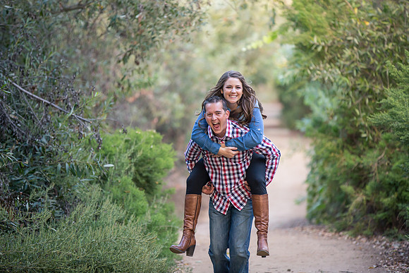 Southern California Engagement with nature in fall Photos in Fallbrook, San Diego by Temecula Winery Wedding Photographer, Sarah & Shawn