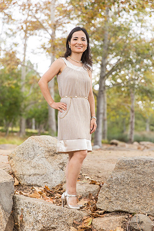 outdoor family photo in irvine by orange county wedding photographer tram bill (176)