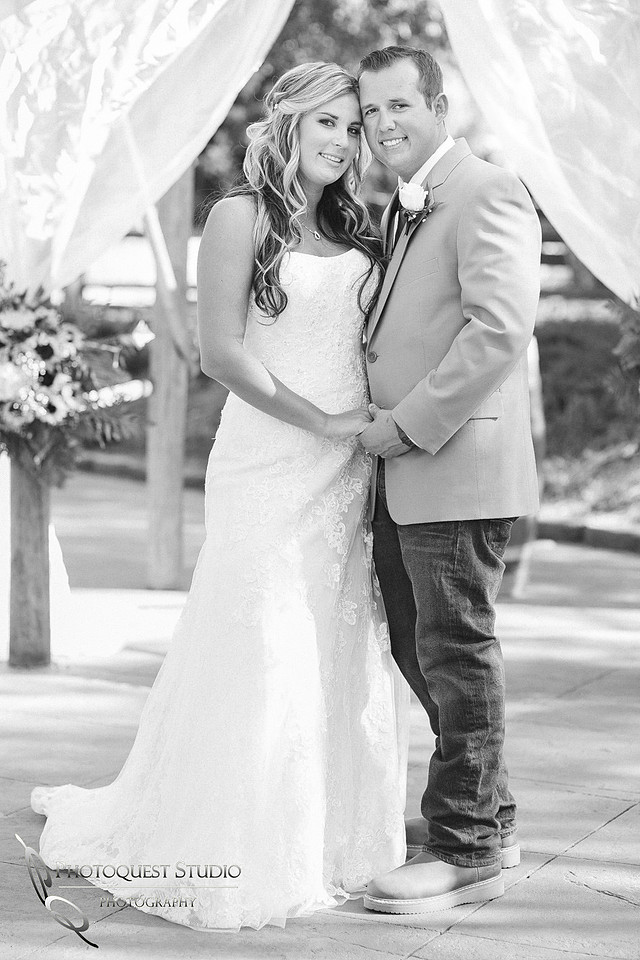 Wedding at Longshadow Ranch Winery by Temecula Wedding Photographer (17)