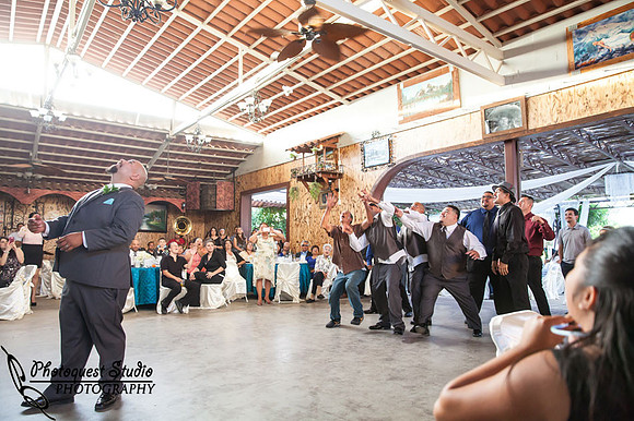 Wedding Photos at Hacienda Los Agaves by Menifee, Murrieta Wedding Photographer