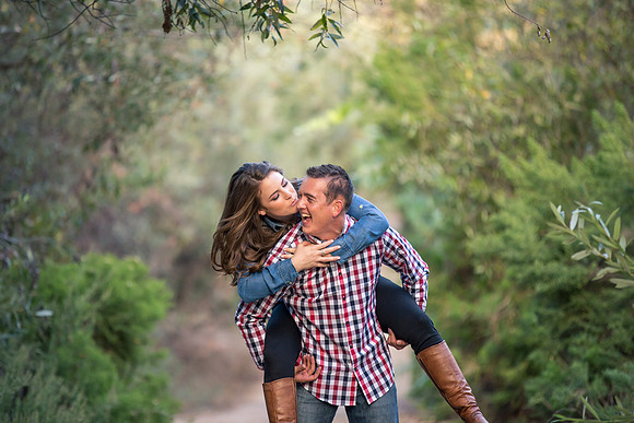 Southern California Engagement with nature in fall Photos in Fallbrook, San Diego by Temecula Winery Wedding Photographer, Sarah & Shawn