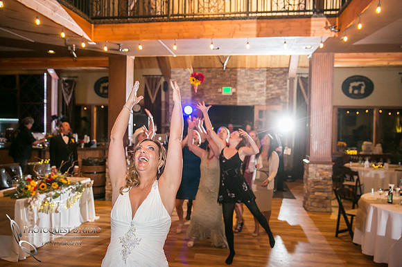 Beautiful Military Wedding at Longshadow Ranch Winery by Temecula Wedding Photographer - Tina & Kurt