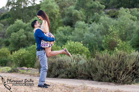 Southern California Outdoor Engagement Photos by Temecula Wedding Photographer (14)