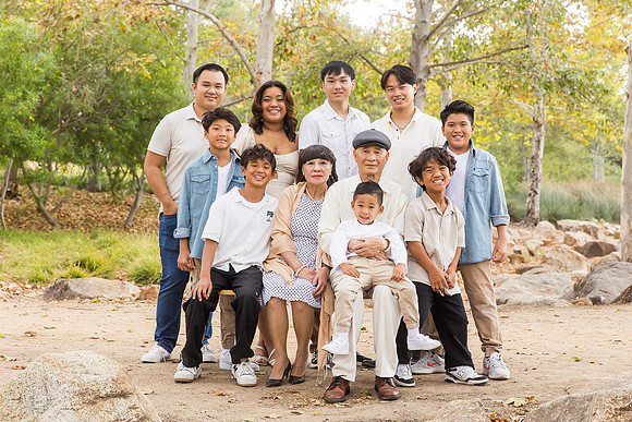 outdoor family photo in irvine by orange county wedding photographer tram bill (41)