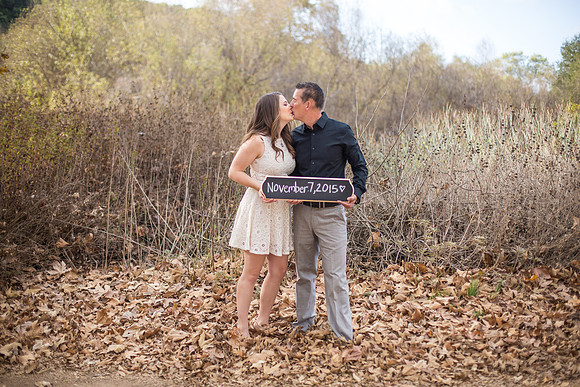Southern California Engagement with nature in fall Photos in Fallbrook, San Diego by Temecula Winery Wedding Photographer, Sarah & Shawn