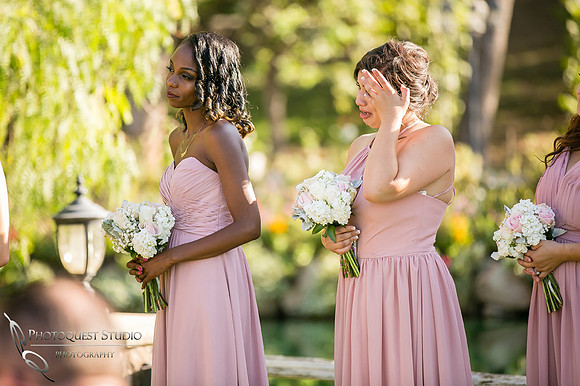 Wedding photo at Lake Oak Meadows, Temecula Winery by Photographer of Photoquest Studio