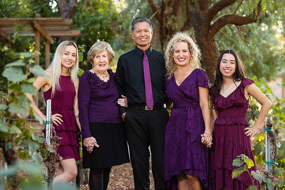 Family,-Senior-Photo-by-Temecula-Wedding-Photographer,-Robin-Family-149