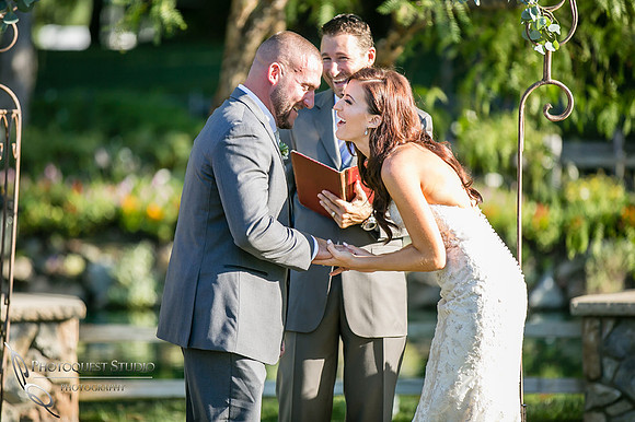 Wedding photo at Lake Oak Meadows, Temecula Winery by Photographer of Photoquest Studio