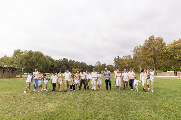 outdoor family photo in irvine by orange county wedding photographer tram bill (203)