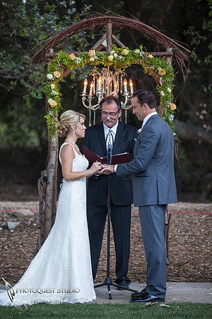 Lauren & Brett Wedding at Temecula Creek Inn byTemecula Wedding Photographers of Photoquest Studio.