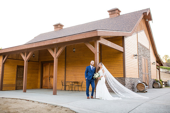 Photographer in Temecula, Longshadow Ranch Wedding, Parris and Derek (405)