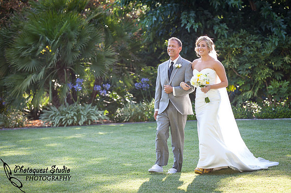 Melrose Ranch Romantic Wedding Photography