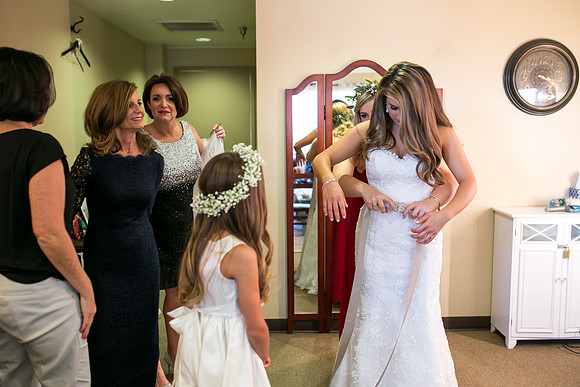 Beautiful wedding at Wiens Family Cellars Temecula Winery - Sarah & Shawn