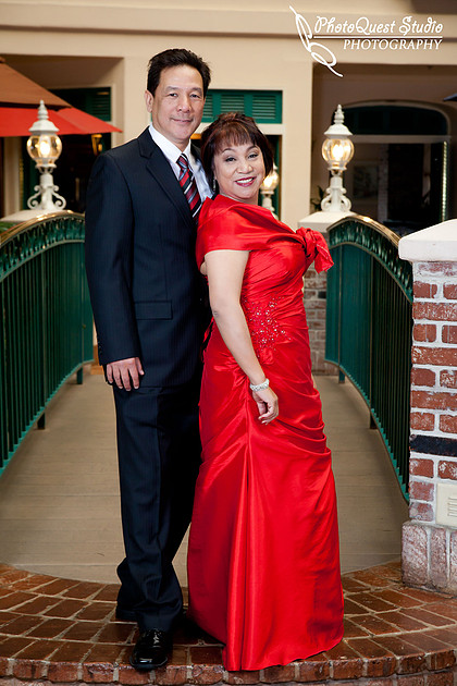 http://embassysuites1.hilton.com/en_US/es/hotel/LAXANES-Embassy-Suites-Anaheim-North-California/index.do