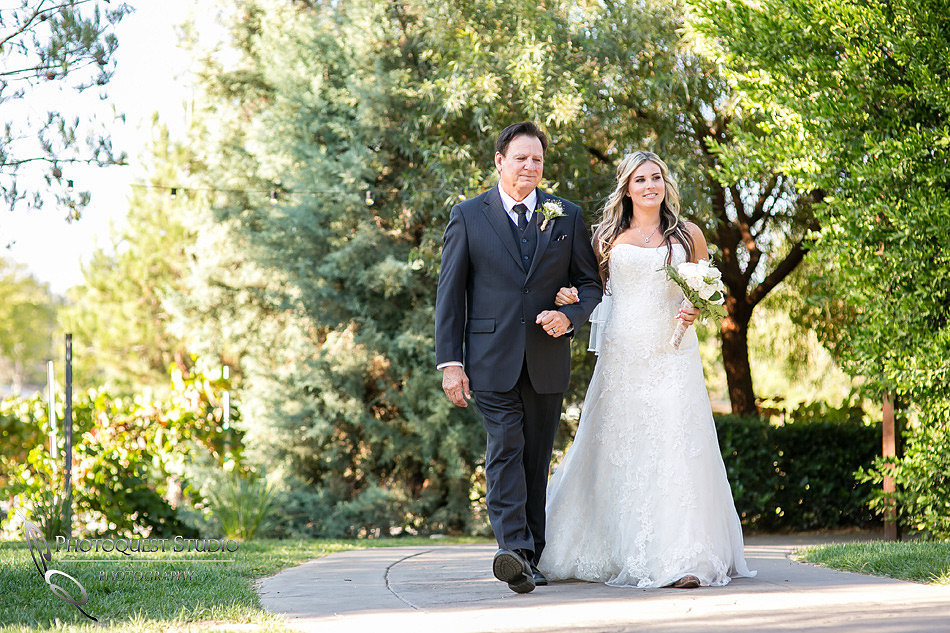 Wedding at Longshadow Ranch Winery by Temecula Wedding Photographer (30)